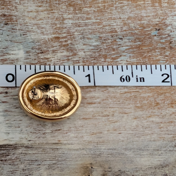 Swarovski Gold Plated and Red Oval Crystal Post Earrings, 1980's - Picture 6 of 9